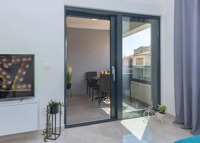 Apartment Ema